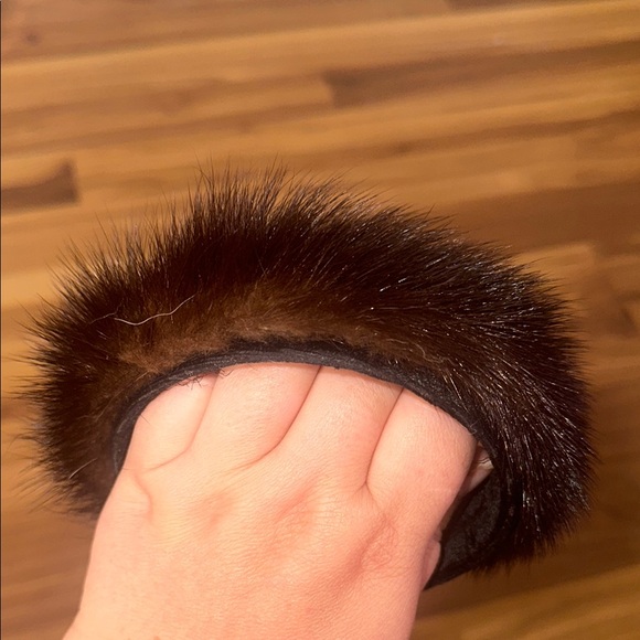 Chic Black Fur Headband - Picture 3 of 3